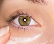 Креми і лосьйони для очей - натуральна косметика для очей