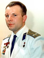 Юрій Гагарін - перша людина в космосі